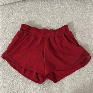 Lululemon Athletica Red Athletic Shorts Lightweight Moisture-Wicking (4 inch)